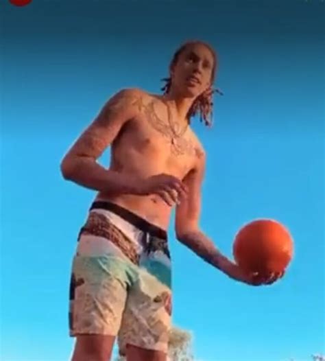 Brittney Griner Topless Surprise: Unseen Moments Explored