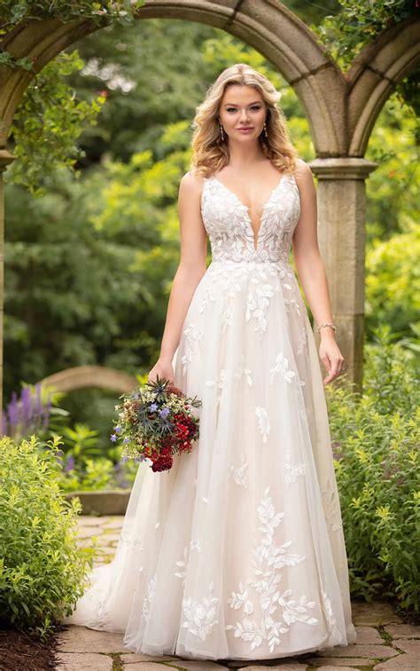 Essence Of Australia Dresses
