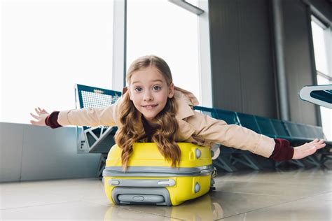 How Do Children Fly Alone: Safety Rules And Terminal Guide
