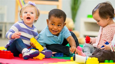 How To Enjoy Playing With Toddler