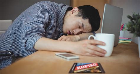 Feeling Sleepy At Work Here Are 7 Quick Fixes