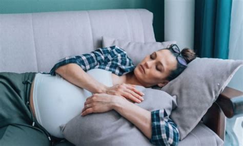 How To Overcome Tiredness During Pregnancy And Reignite Your Energy