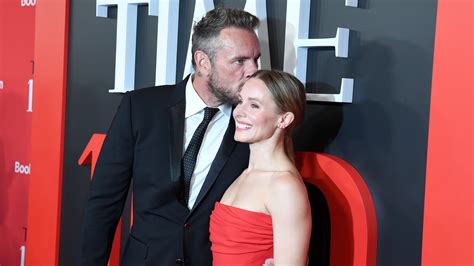 Kristen Bell Relationship Secrets Revealed!