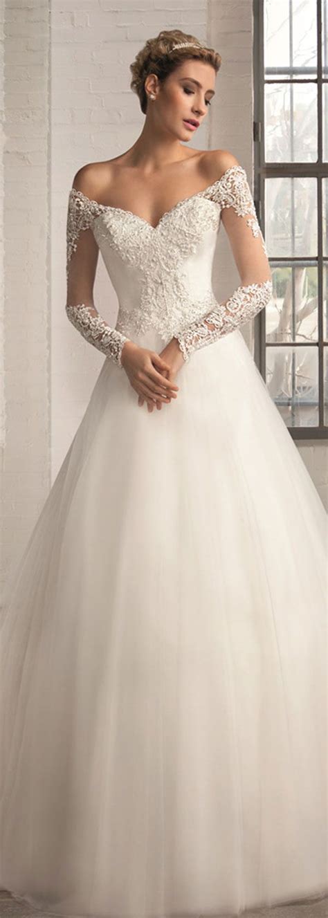 Off Shoulder Sleeve Wedding Dress