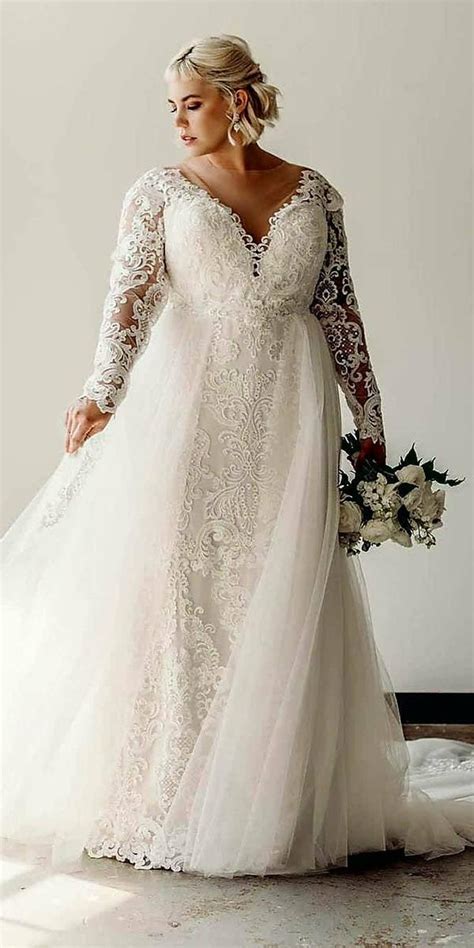 Plus Size Lace Wedding Dresses