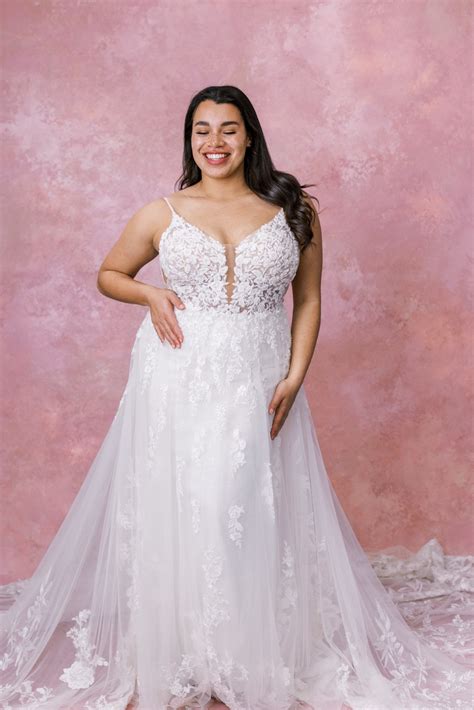 Pretty Plus Size Wedding Dresses