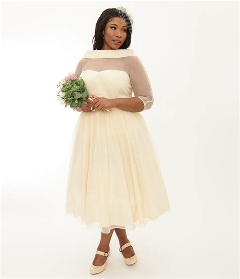 Retro Wedding Dress Plus Size
