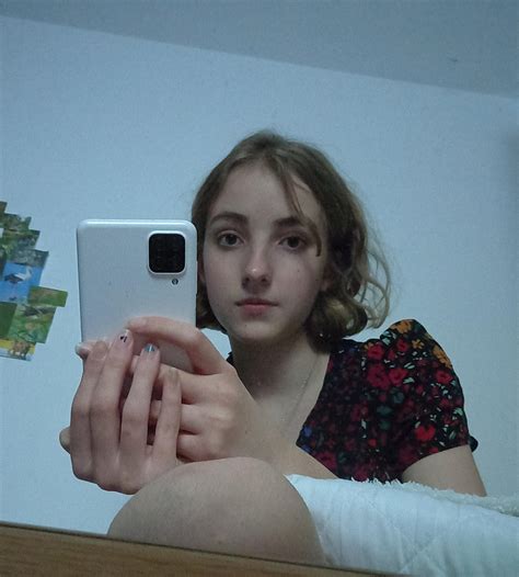 Sexy Teen Selfie