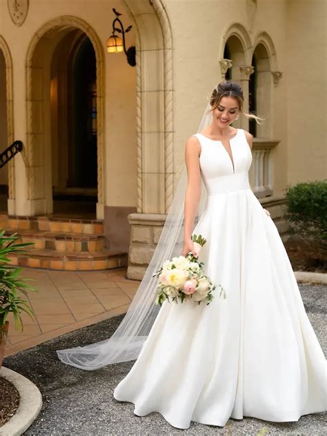 Simple Timeless Wedding Dresses