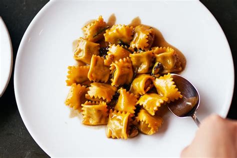 Top 8 Authentic Foods Of Turin You Must Try This Season