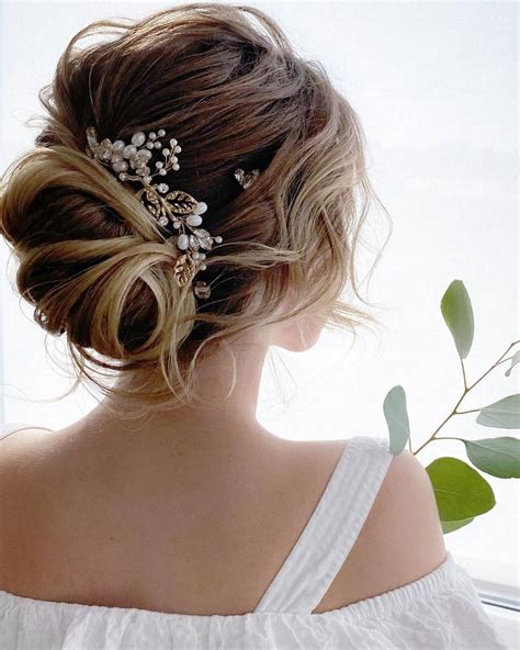Wedding Hairstyles For Medium Hair