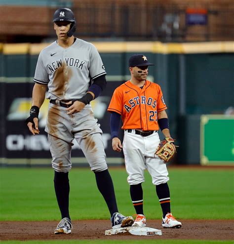 Breaking Down The Weight And Height Of Aaron Judge For Sluggers