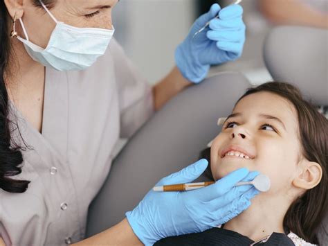 Best Professional Tips for Whitening Teeth for Kids Safely