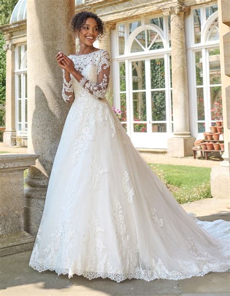 With Sleeves Wedding Dresses