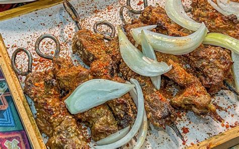 The Ultimate Xi'an Food Guide: Exploring Local Flavor And Tradition